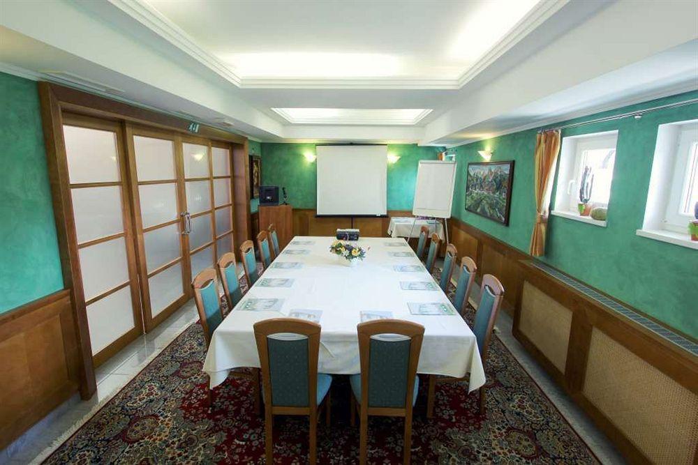 Grandvid Hotel Škofljica エクステリア 写真